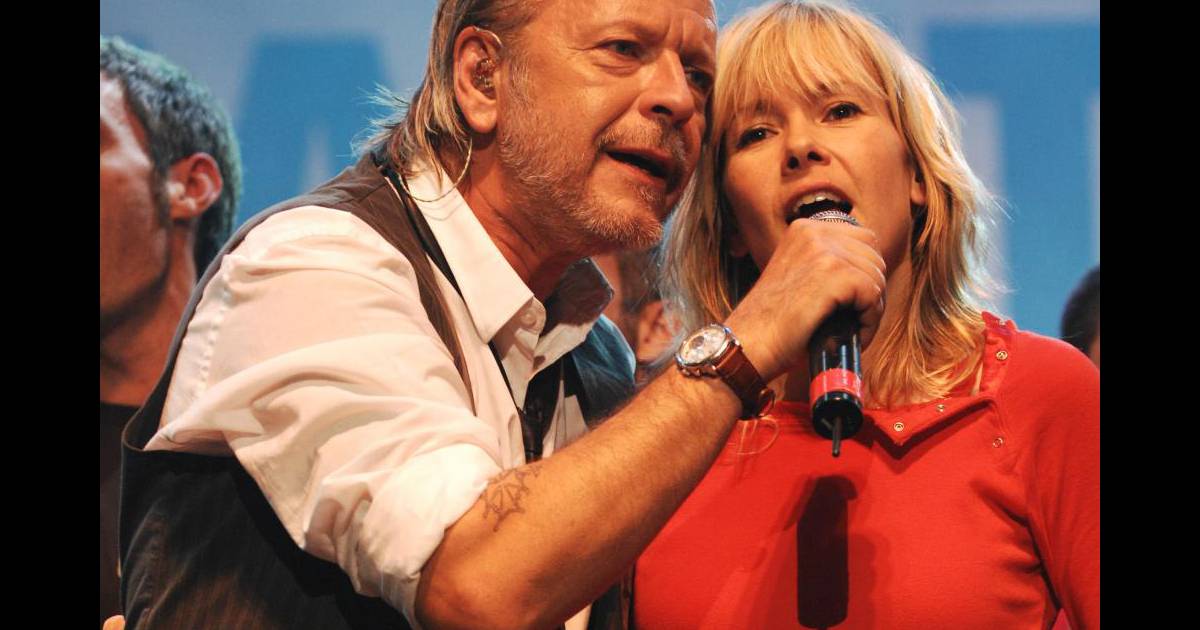 Le chanteur Renaud et sa compagne Romane Serda - Purepeople