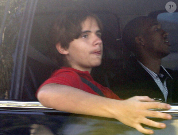 Prince Michael, fils du défunt Michael Jackson, en voiture dnas les rues de Los Angeles le 28 janvier 2011