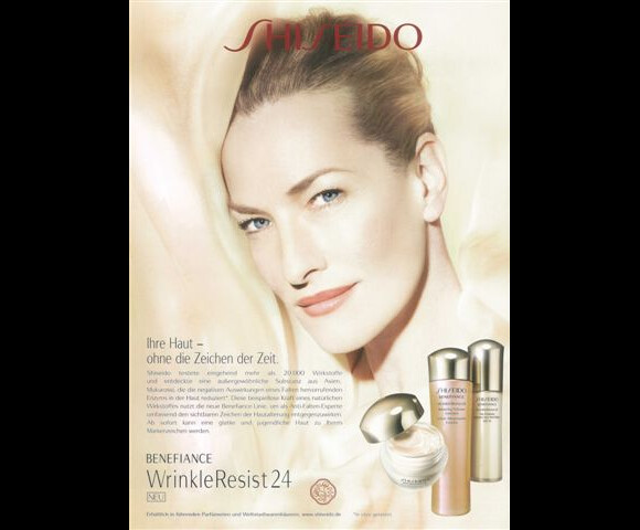 Tatjana Patitz pour la campagne Shiseido