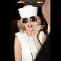 Lady Gaga : NRJ grille FUN Radio pour une interview... Bof !
