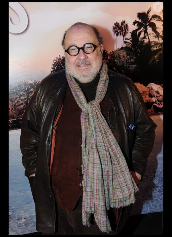 Serge Moati lors de l'avant-première du film Le Marquis à Paris le 21 février 2011