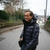 Jean-Luc Delarue visite un groupe scolaire prive a Quimper, France, le 24 fevrier 2011, dans le cadre de son tour de France en camping-car, visant a sensibiliser les jeunes aux dangers de l'addiction. 