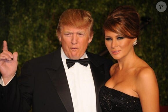 Donald Trump et son épouse Melania lors de l'after-party Vanity Fair à Los Angeles le 27 février à Los Angeles