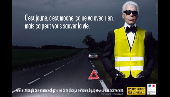 Karl Lagerfeld lors de la campagne de prévention routière