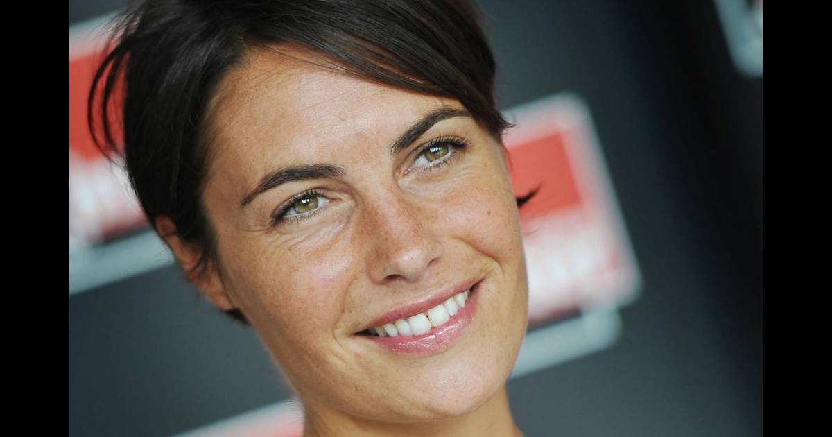 La pétillante Alessandra Sublet qui anime C à Vous sur ...