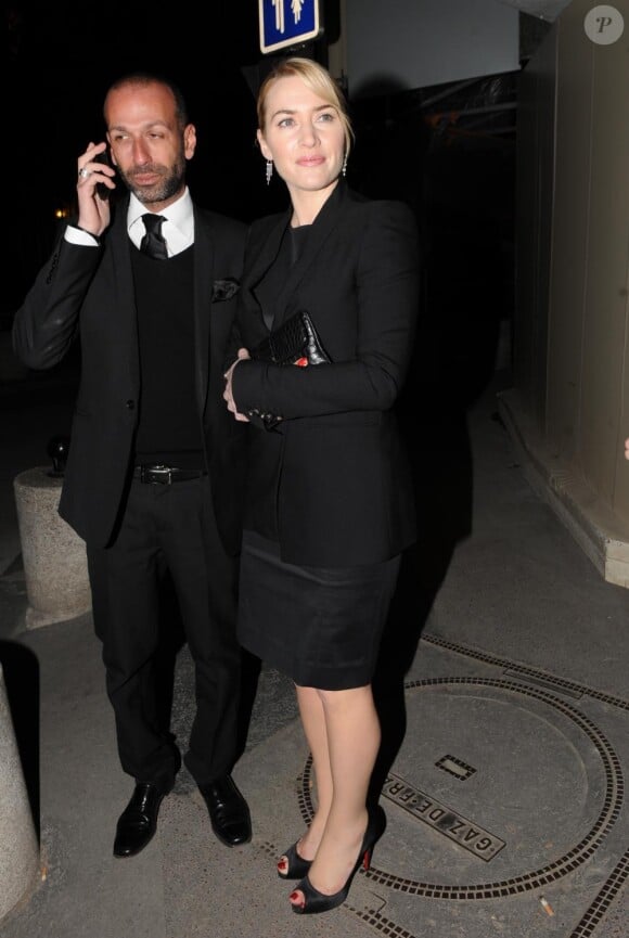 Kate Winslet lors de son arrivée au Bar Vogue à l'hôtel Crillon