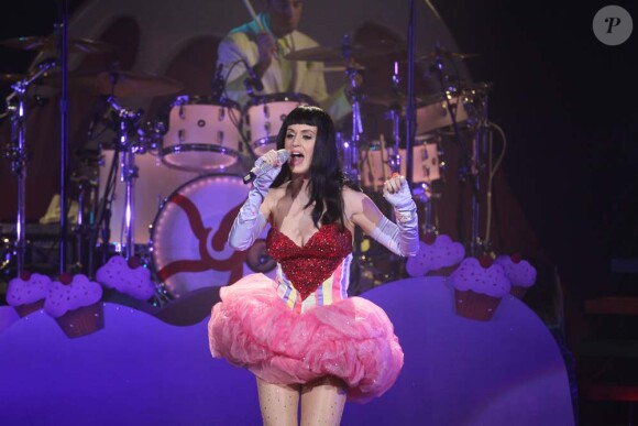 Katy Perry en concert au Zénith de Paris, le 8 mars 2011