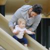 Amy Adams avec sa fille Aviana et son fiancé Darren Le Gallo au Coldwater Canyon Park à Bervly Hills (9 mars 2011)