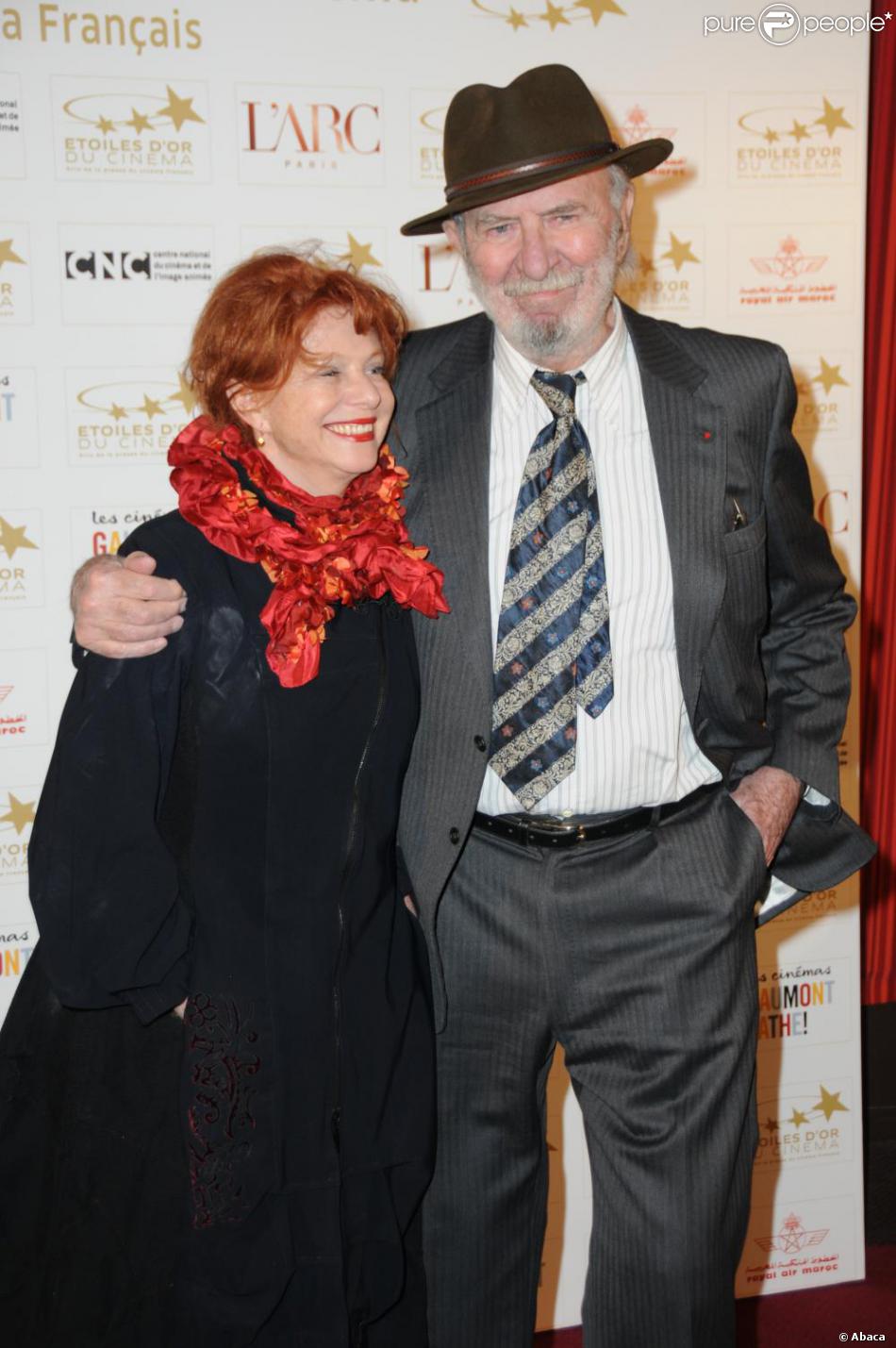 Jean-Pierre Marielle et son épouse Agathe Nathanson lors des 12e Étoiles du cinéma au cinéma Gaumont-Marignan à Paris le 21 mars 2011