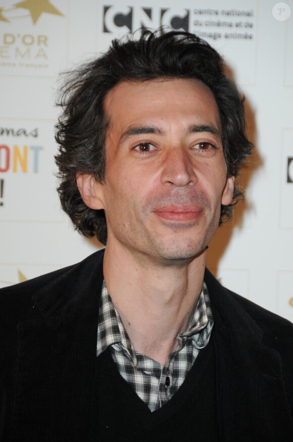 Eric Elmosnino lors des 12e Étoiles du cinéma au cinéma Gaumont-Marignan à Paris le 21 mars 2011