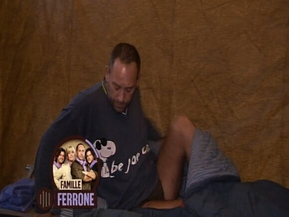 Pour Bruno FERRONE, le reveil est aussi difficile mais il a un joli pyjama !
