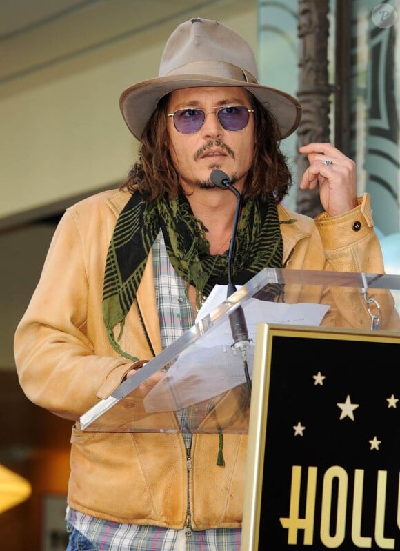 Penélope Cruz est la première actrice espagnole à avoir son étoile sur le Walk of Fame. Elle a été honorée sous les yeux de Rob Marshall et Johnny Depp, le 1er avril 2011, à Los Angeles.