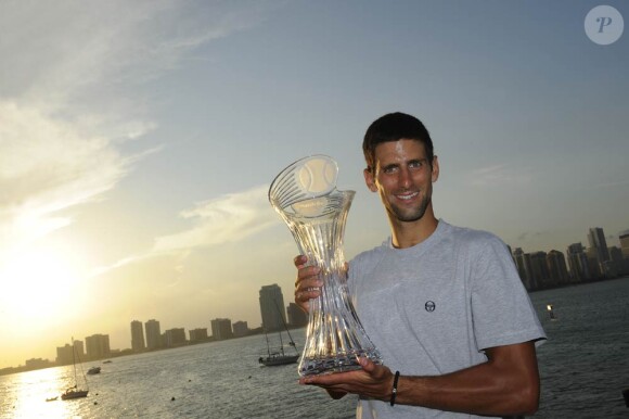 Le 3 avril 2011, Novak Djokovic célébrait son triomphe dans le Masters 1000 de Miami.