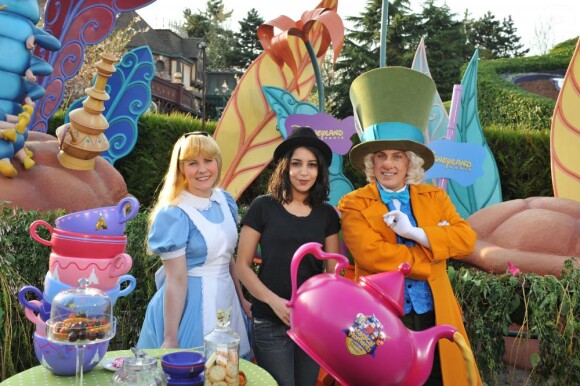 Leïla Bekhti lors du Festival des moments magiques au Disneyland Resort Paris le 2 avril 2011
