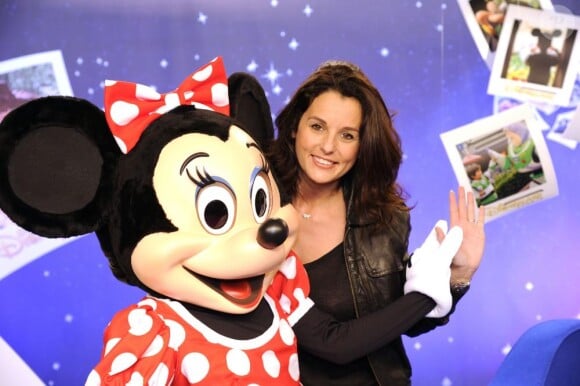 Faustine Bollaert lors du Festival des moments magiques au Disneyland Resort Paris le 2 avril 2011