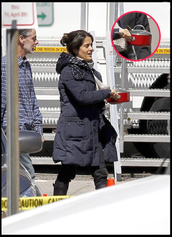 Salma Hayek sur le tournage de Here comes the Boom à Boston, le 5 avril  2011