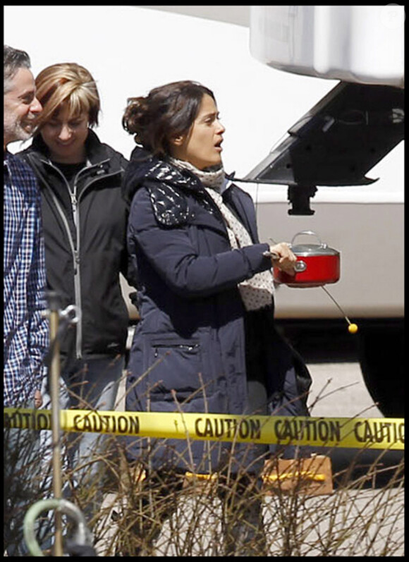 Salma Hayek sur le tournage de Here comes the Boom à Boston, le 5 avril  2011