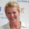 Dans une interview pour Télé Star, Elise Lucet remercie les téléspectateurs pour leur soutien suite à la mort récente de son mari.