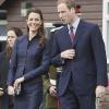 Le prince William et Kate Middleton en visite dans le Lancashire, le 11 avril 2011. Leur dernière sortie officielle avant le mariage le 29 avril.
