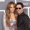 Jennifer Lopez et Marc Anthony lors des Grammy Awards 2011 . Un couple amoureux et assorti 