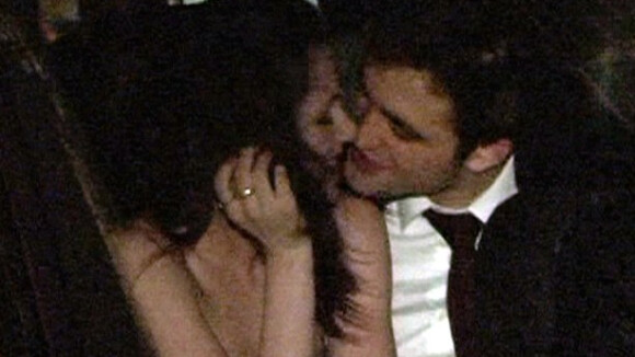 Kristen Stewart et Robert Pattinson s'embrassent... et ce n'est pas du cinéma !