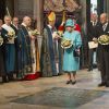La reine Elizabeth II s'est rendue à l'abbaye de Westminster en compagnie de son époux le duc d'Edimbourg pour son 85e anniversaire, qui coïncidait en 2011 avec le jeudi saint.
