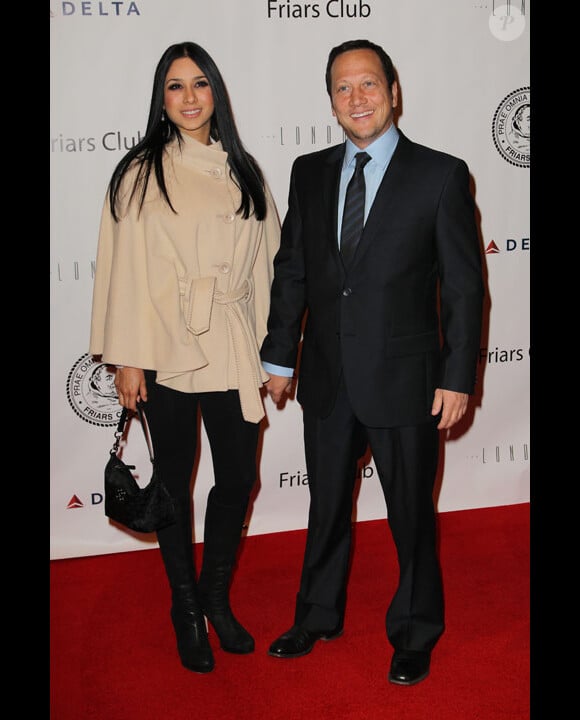 Rob Schneider et sa compagne Patricia Azarcoya Arce lors d'une soirée à New-York en décembre 2010