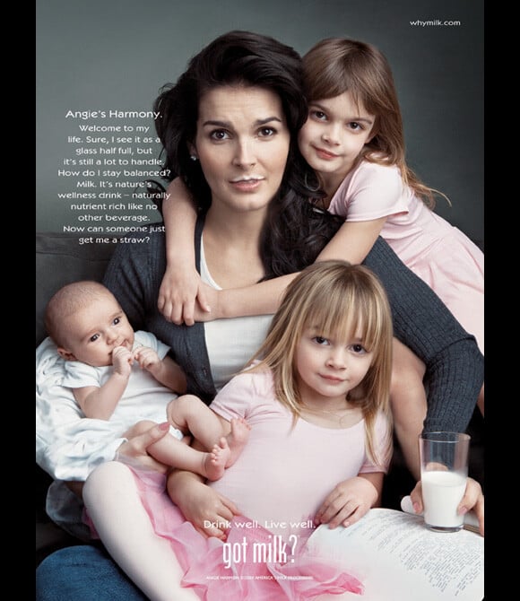 La première publicité Got Milk d'Angie Harmon avec ses trois filles !