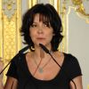 Toujours impliquée dans la cause des femmes, Tina Kieffer présente aujourd'hui La flamme Marie-Claire. Paris, 2 mai 2011