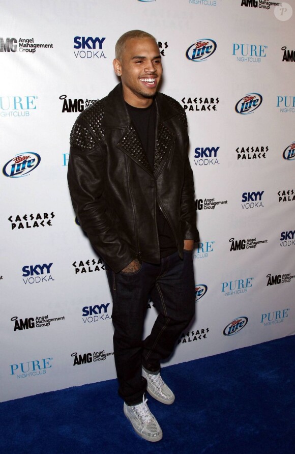 Chris Brown se rend au club Pure, à Las Vegas, samedi 7 mai, pour fêter ses 22 ans.