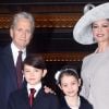 Michael Douglas, sa femme magnifique, Catherine Zeta-Jones, et leurs deux enfants, à Londres le 24 février 2011