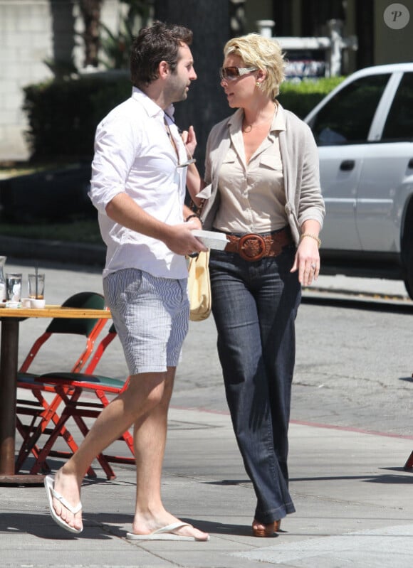 Katherine Heigl est toujours in love de son mari Josh Kelley ! Los Angeles, 10 mai 2011