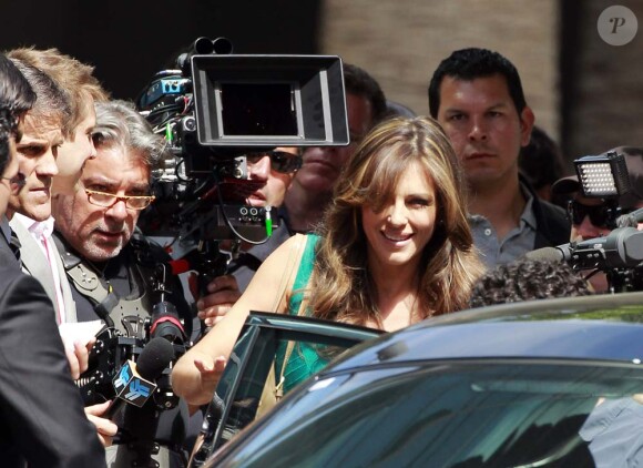 Elizabeth Hurley sur le tournage de Wonder Woman, à Los Angeles, le 15 mars 2011.