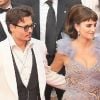 Pénelope Cruz et Johnny Depp, magnifique couple... de cinéma ! Le 14 mai 2011, pour la montée des marches du 4e volet de Pirates des Caraïbes.