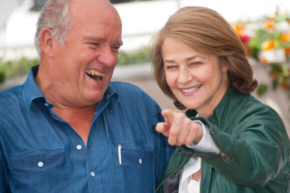 Peter Lindbergh et Charlotte Rampling lors du photocall de The Look au festival de Cannes le 16 mai 2011