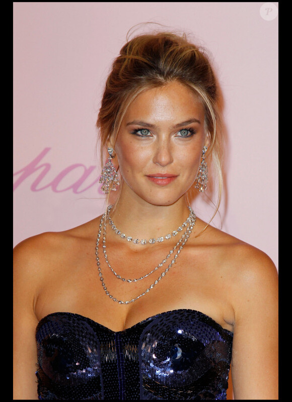 Bar Refaeli lors de la soirée Chopard "Happy Diamonds are a girl's best friend" à Cannes le 16 mai 2011