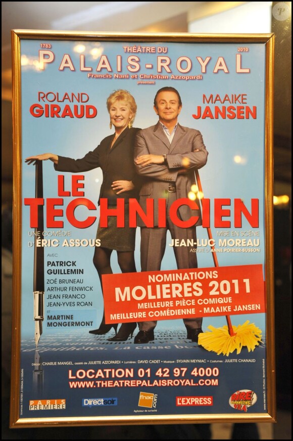 250e représentation de la pièce Le Technicien, au théâtre du Palais-Royal, à Paris, le 18 mai 2011.