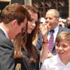 Victoria Beckham, avec son fils Brooklyn, lors de l'hommage sur le Walk of Fame à Hollywood de Simon Fuller le 23 mai 2011