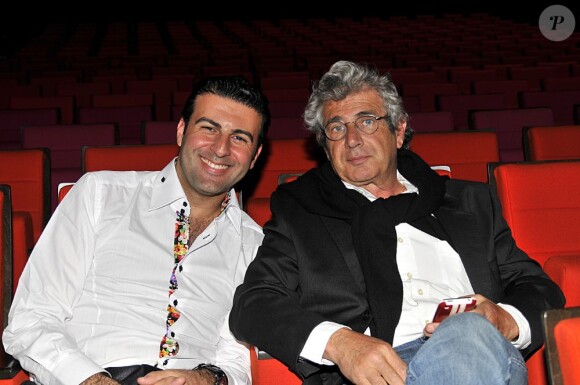 Michel Boujenah et David Serero lors de la soirée de charité "Haiti Debout"qui a eu lieu au Palais des Congrès à Paris le samedi 21 mai 2011.