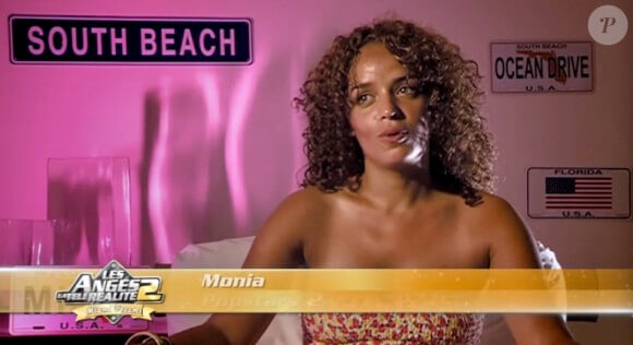 Monia dans Les Anges de la télé-réalité 2 : Miami Dreams
