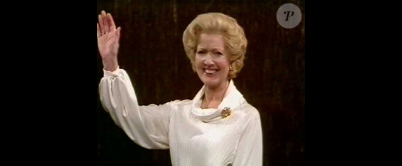 Janet Brown en 1979 dans le Mark Yarwood Christmas Show, dans le rôle de Margaret Thatcher