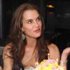 Brooke Shields souffle ses 46 bougies dans un restaurant de New York, le 31 mai 2011.