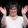 Susan Boyle a été découverte par l'émission Britain's Got Talent où Piers Morgan est juré.