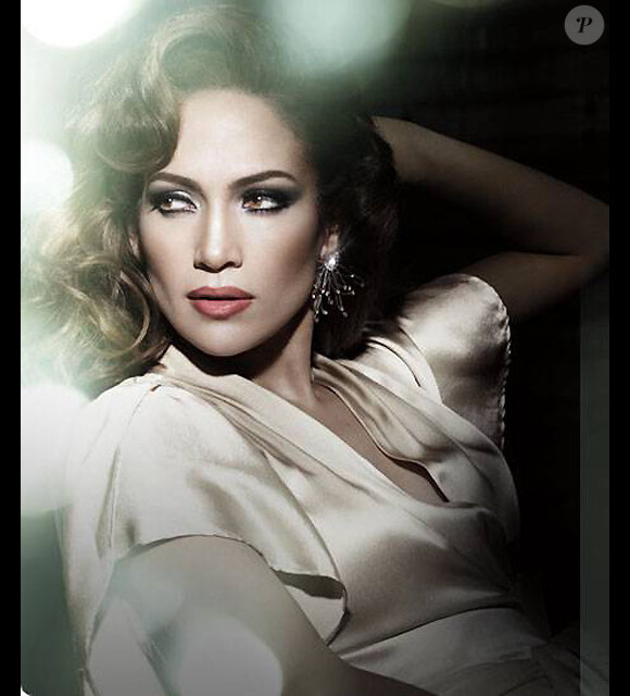 Visuel de promotion du nouveau parfum de Jennifer Lopez, Love and Light
