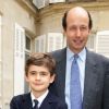 Louis Giscard d'Estaing et son fils Pierre-Louis lors du déjeuner Père & Fils, au Taillevent, à Paris, le mardi 14 juin 2011.