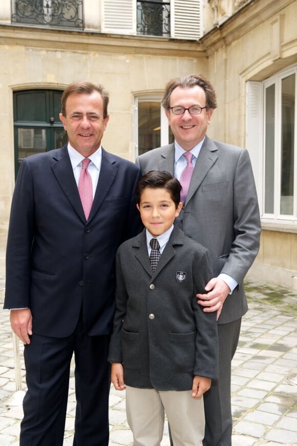 Thierry Gardinier, son fils Mathieu et Laurent Gardinier lors du déjeuner Père & Fils, au Taillevent, à Paris, le mardi 14 juin 2011.