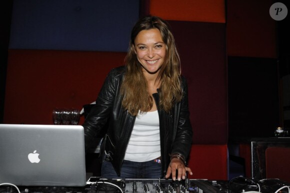 Sandrine Quétier est la DJette star du Murano, jeudi 16 juin 2011.