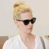 January Jones, enceinte de son premier enfant, faisant du shopping à Beverly Hills, le 17 juin 2011. Elle est radieuse !