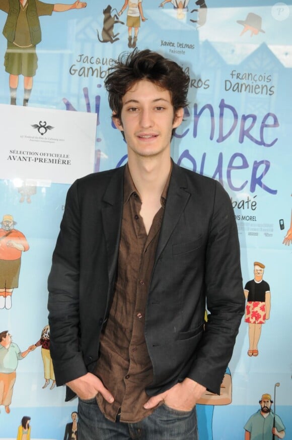 Le très talentueux Pierre Niney lors du 25ème Festival du film romantique de Cabourg, le 17 juin 2011.