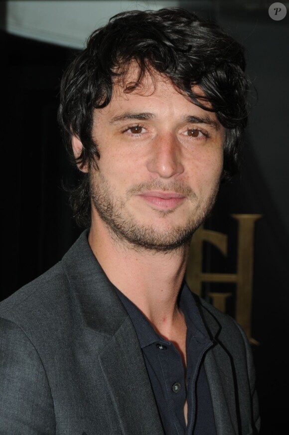 Le très beau Jérémie Elkaim, lors du 25ème Festival du film romantique de Cabourg, le 17 juin 2011.